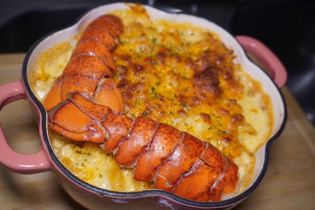 Gooey Lobster Shrimp Mac N’&nbsp;Cheese